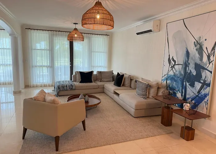 The Country Club Residences At Grand Reserve
